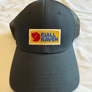 Fjällräven Vardag Trucker Hat – Blue – S/M – Excellent Condition